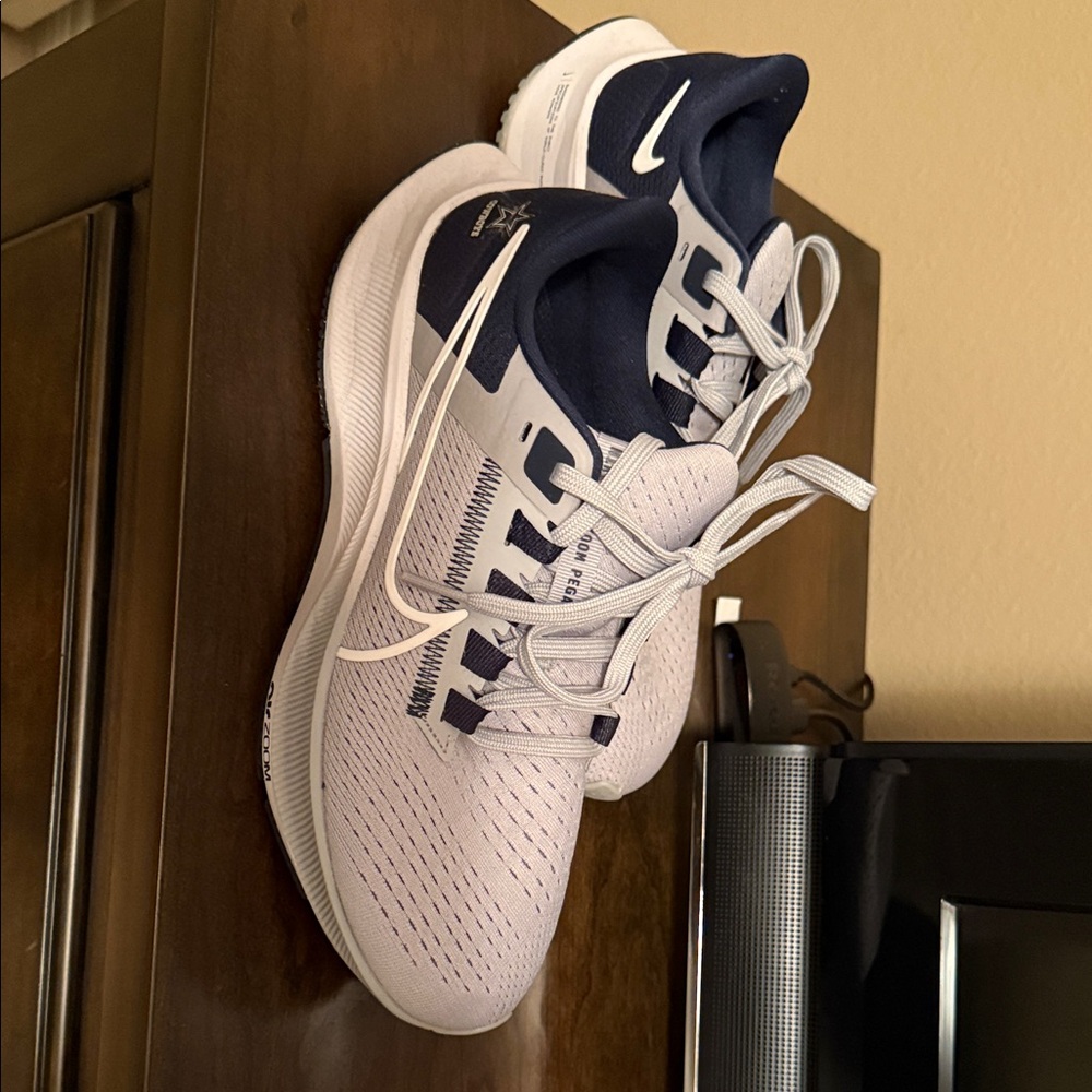 Nike White and Dark Blue Running Shoes